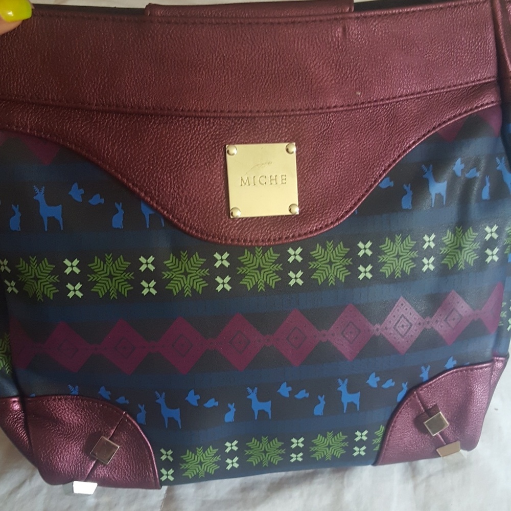 Miche Demi.